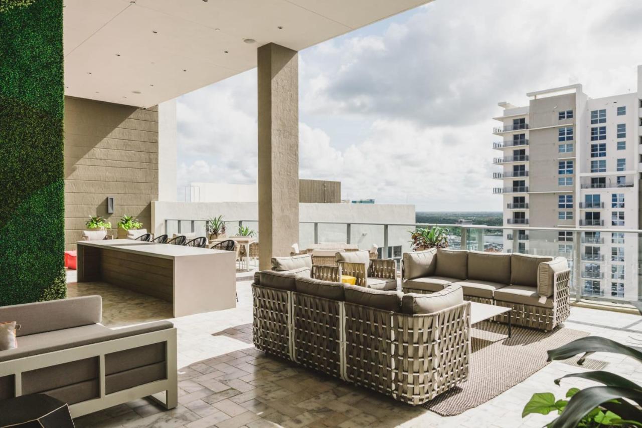 Tucker At Palmer Dadeland Miami Kültér fotó